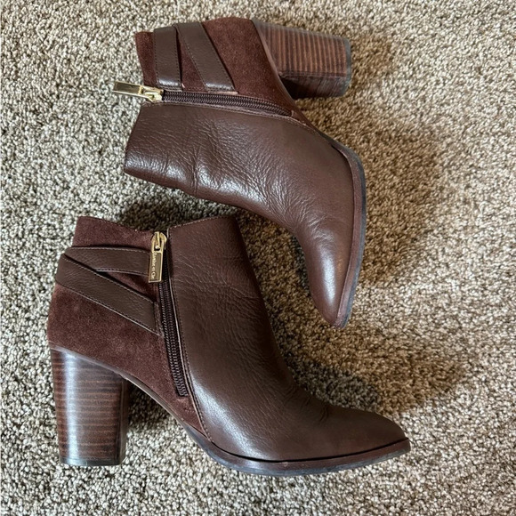 Louise et Cie Brown Leather and Suede Ankle Booties Block Heel Size 6 1/2 Women - Picture 8 of 10